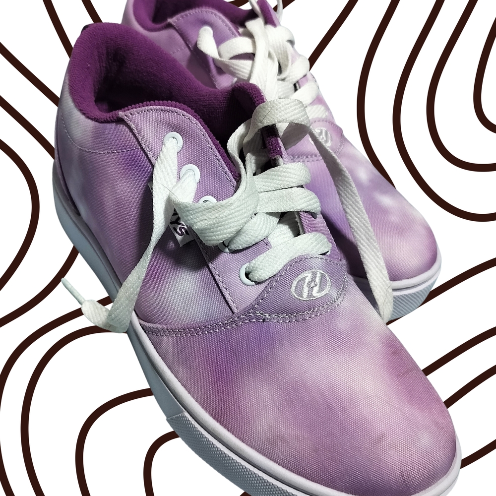 Heelys Purple and White Shoes